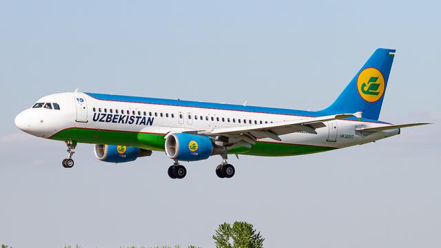 UK32017:Airbus A320-200:Uzbekistan Airways